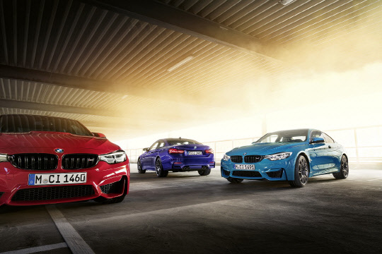 BMW M4 쿠페 컴페티션 헤리티지 에디션. <BMW코리아 제공>